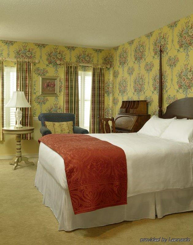 קלייטון Seven Gables Inn, St Louis West, A Tribute Portfolio Hotel חדר תמונה