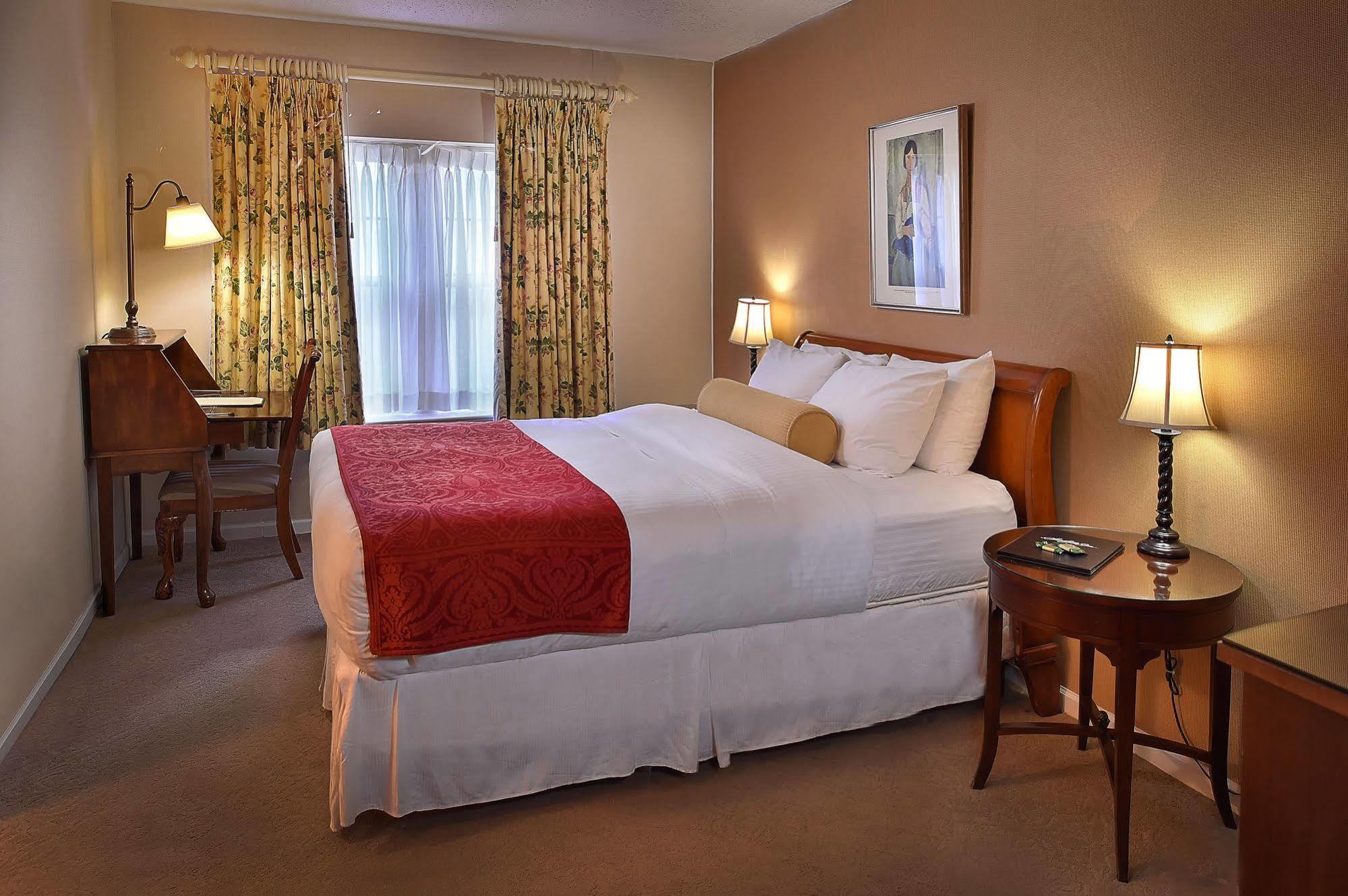 קלייטון Seven Gables Inn, St Louis West, A Tribute Portfolio Hotel מראה חיצוני תמונה