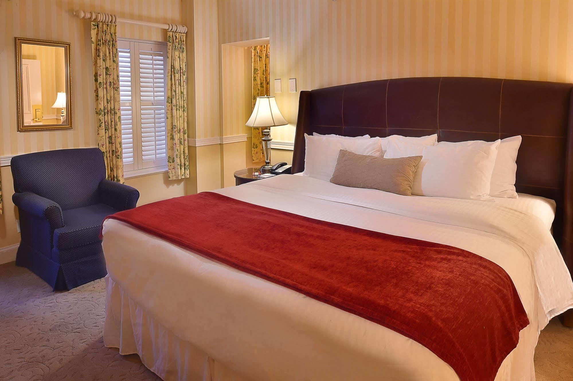 קלייטון Seven Gables Inn, St Louis West, A Tribute Portfolio Hotel מראה חיצוני תמונה